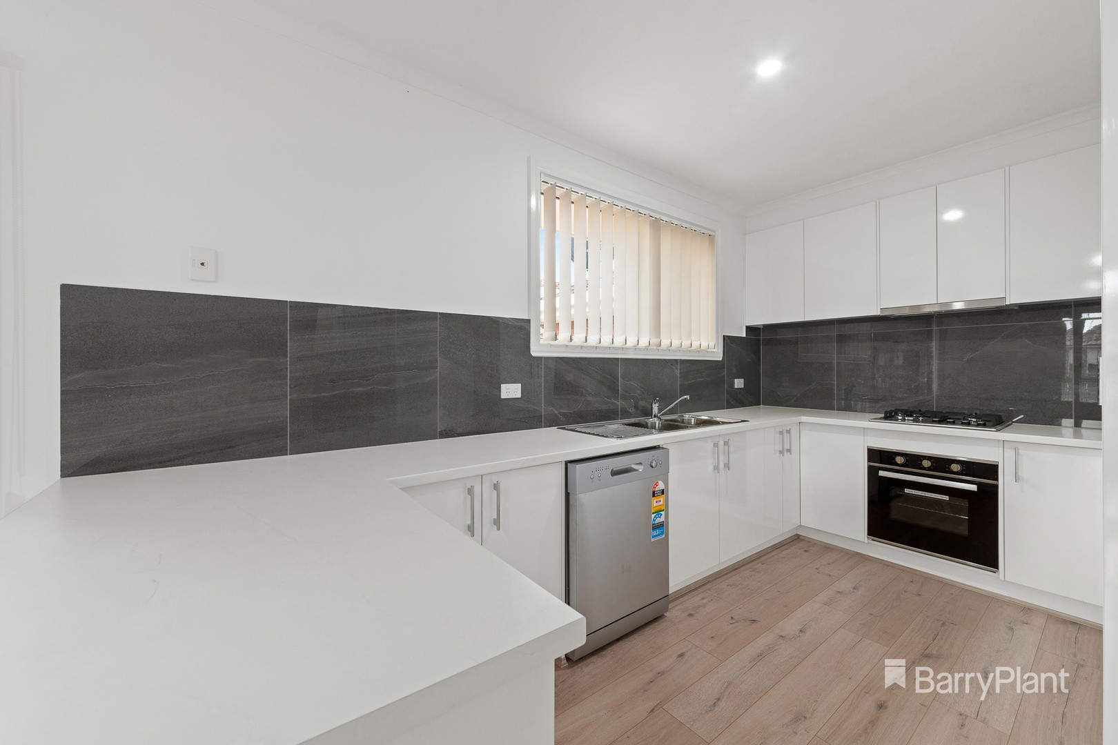 21 Honeysuckle Court, Meadow Heights, VIC 3048 - Thumbnail 2 - 29/09/2026