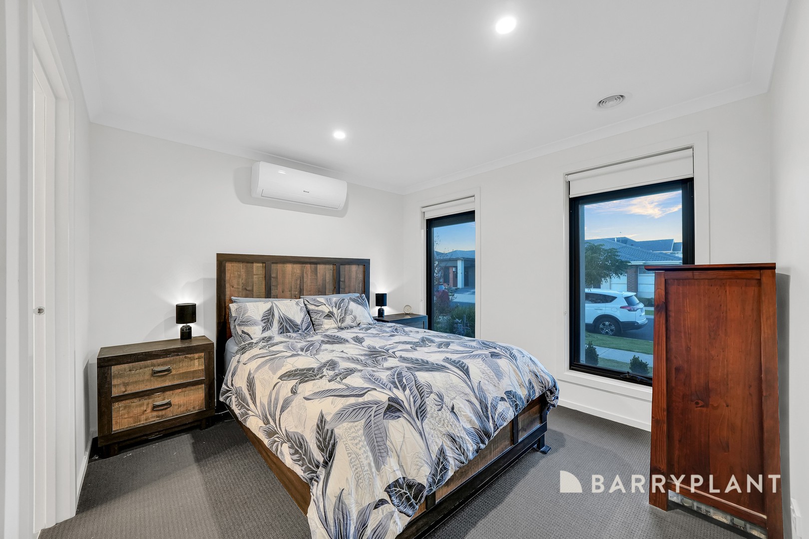 21 Houdini Drive, Tarneit, VIC 3029, Tarneit - Thumbnail 3