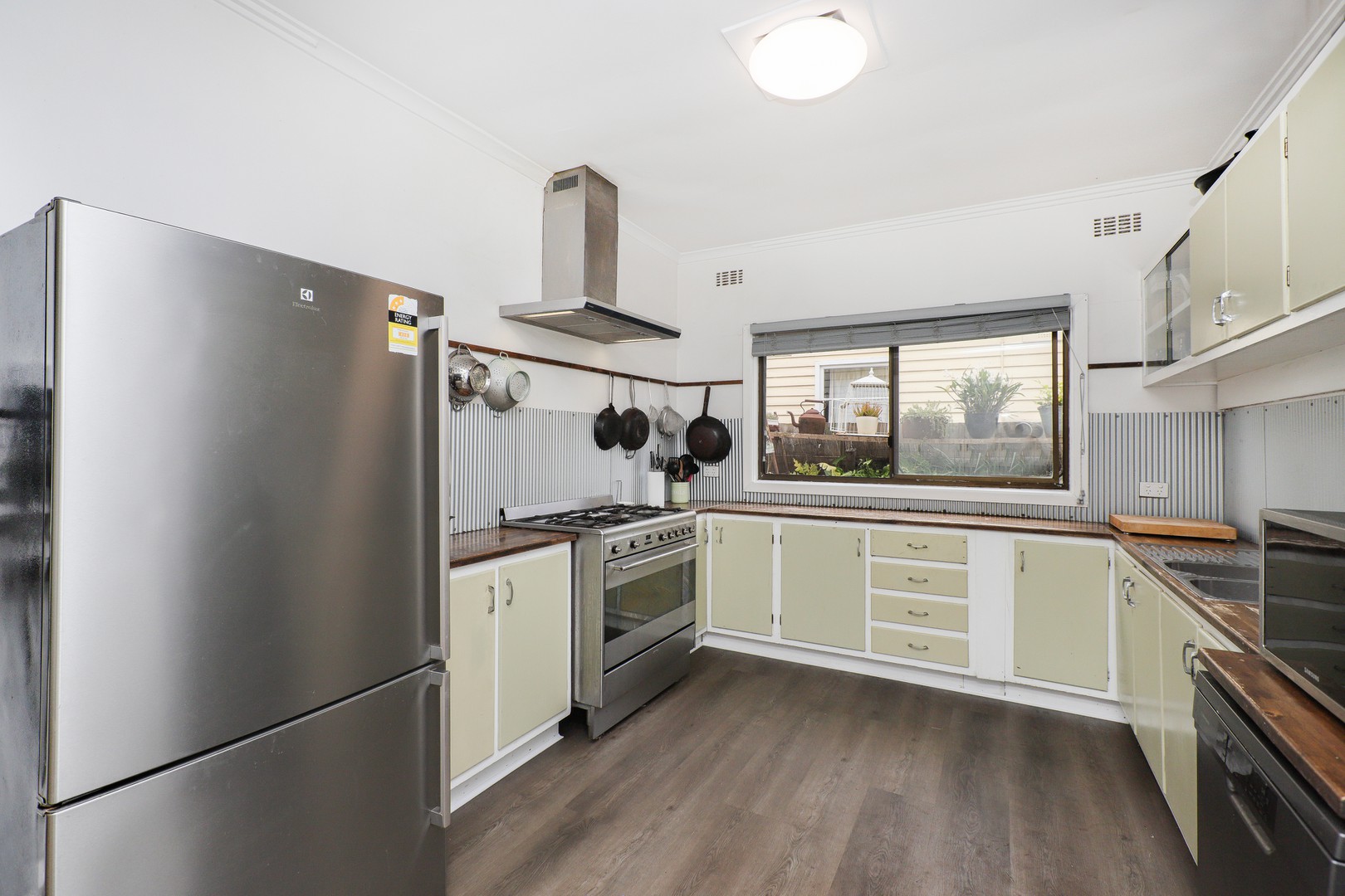 21 Hutchinson Street, Albion, VIC 3020, Albion - Thumbnail 4