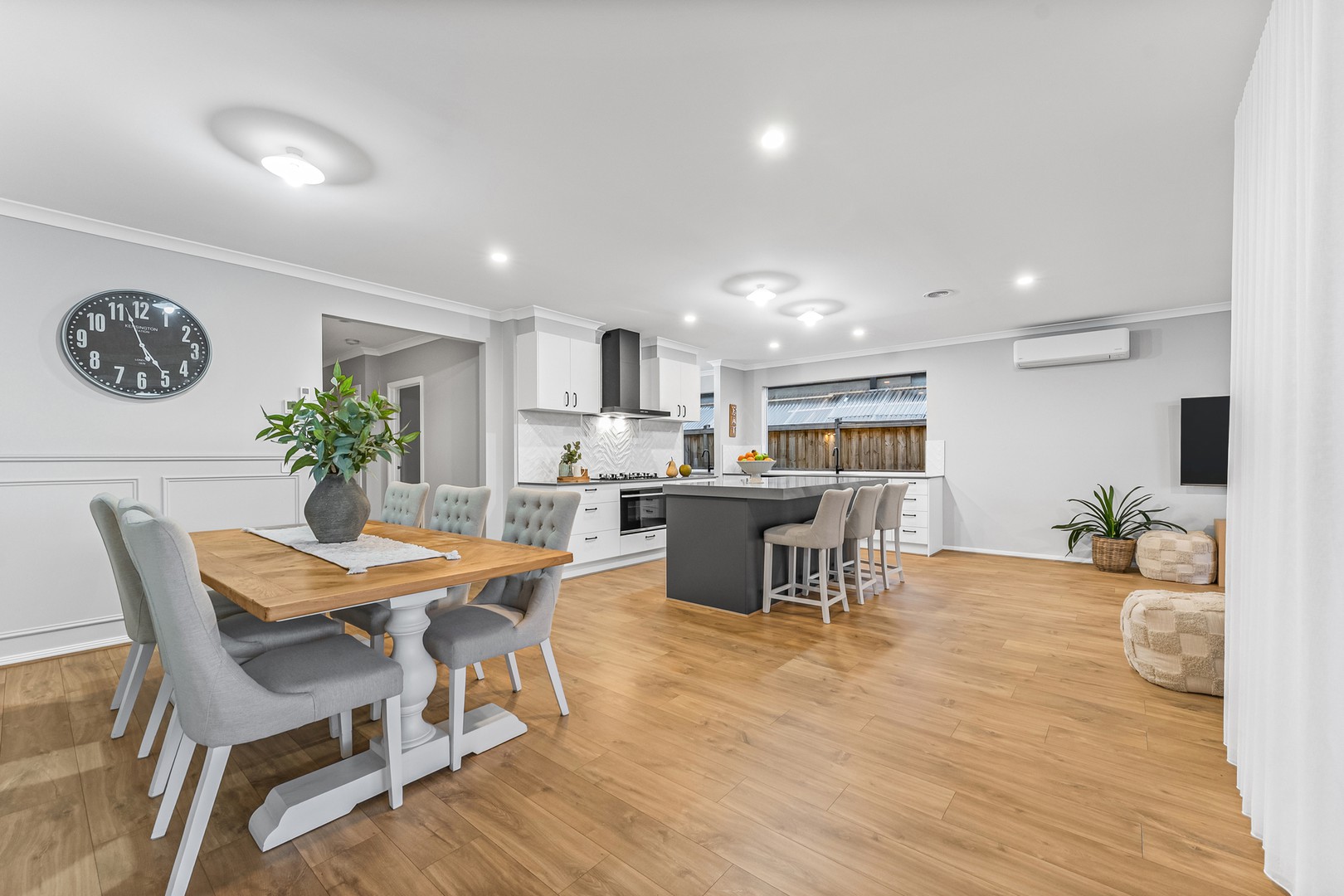 21 Isherwood Road, Deanside, VIC 3336, Deanside - Thumbnail 4