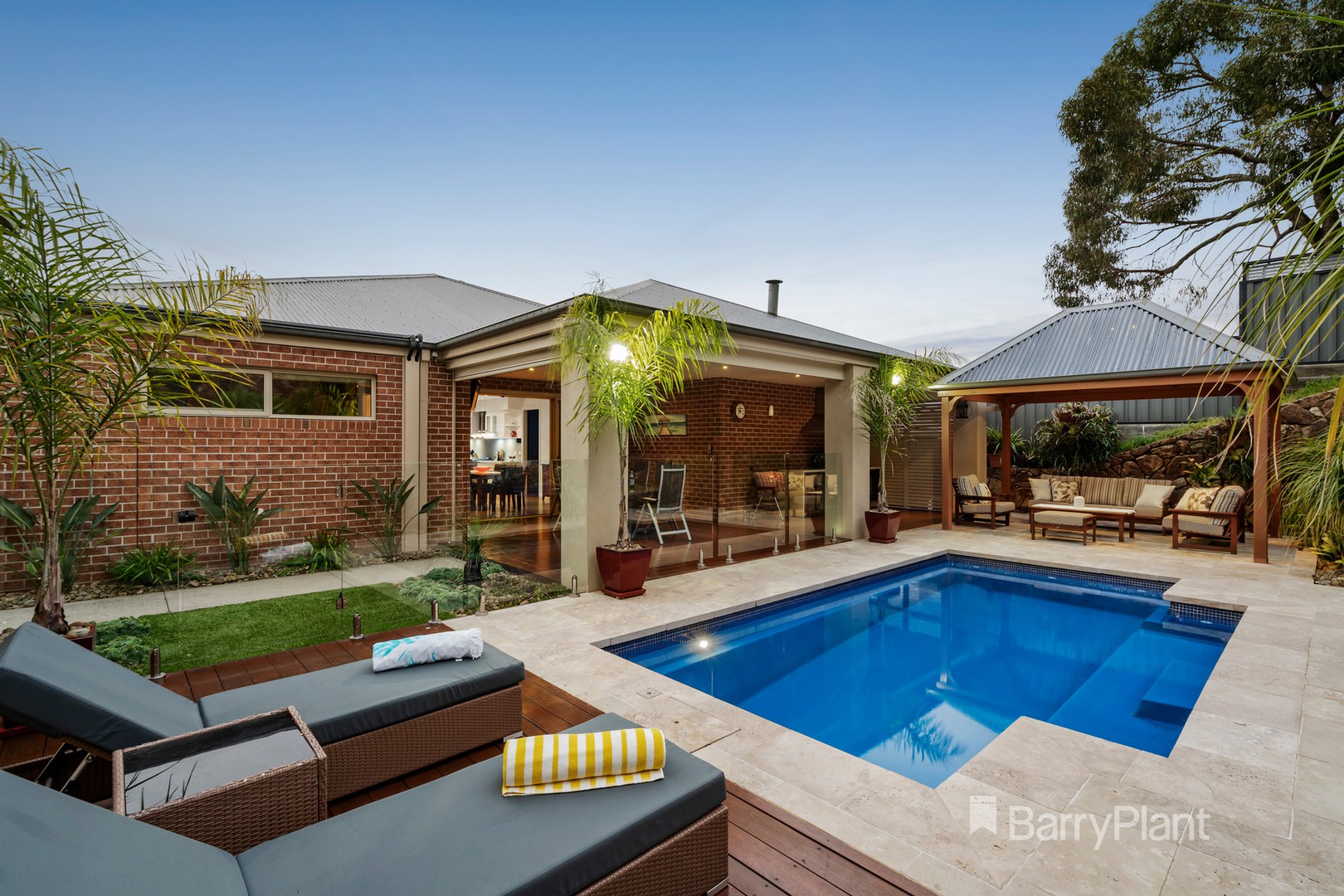 21 Kingfisher Drive, Diamond Creek, VIC 3089, Diamond Creek - Thumbnail 2