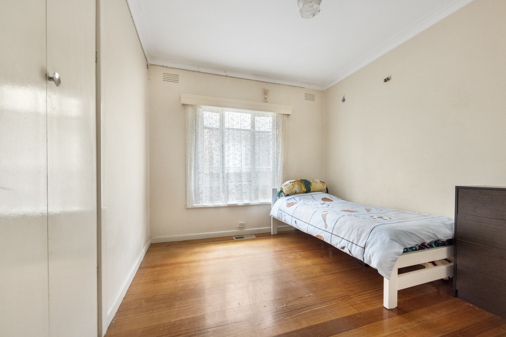 21 Kodre StreetSt Albans, VIC 3021, St Albans - Thumbnail 8