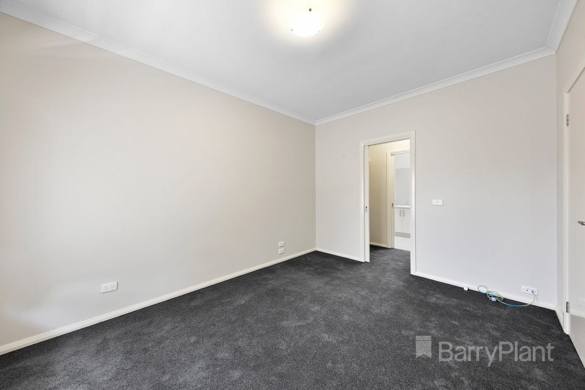 21 Kunuka Circuit, Caroline Springs, VIC 3023, Caroline Springs - Thumbnail 6
