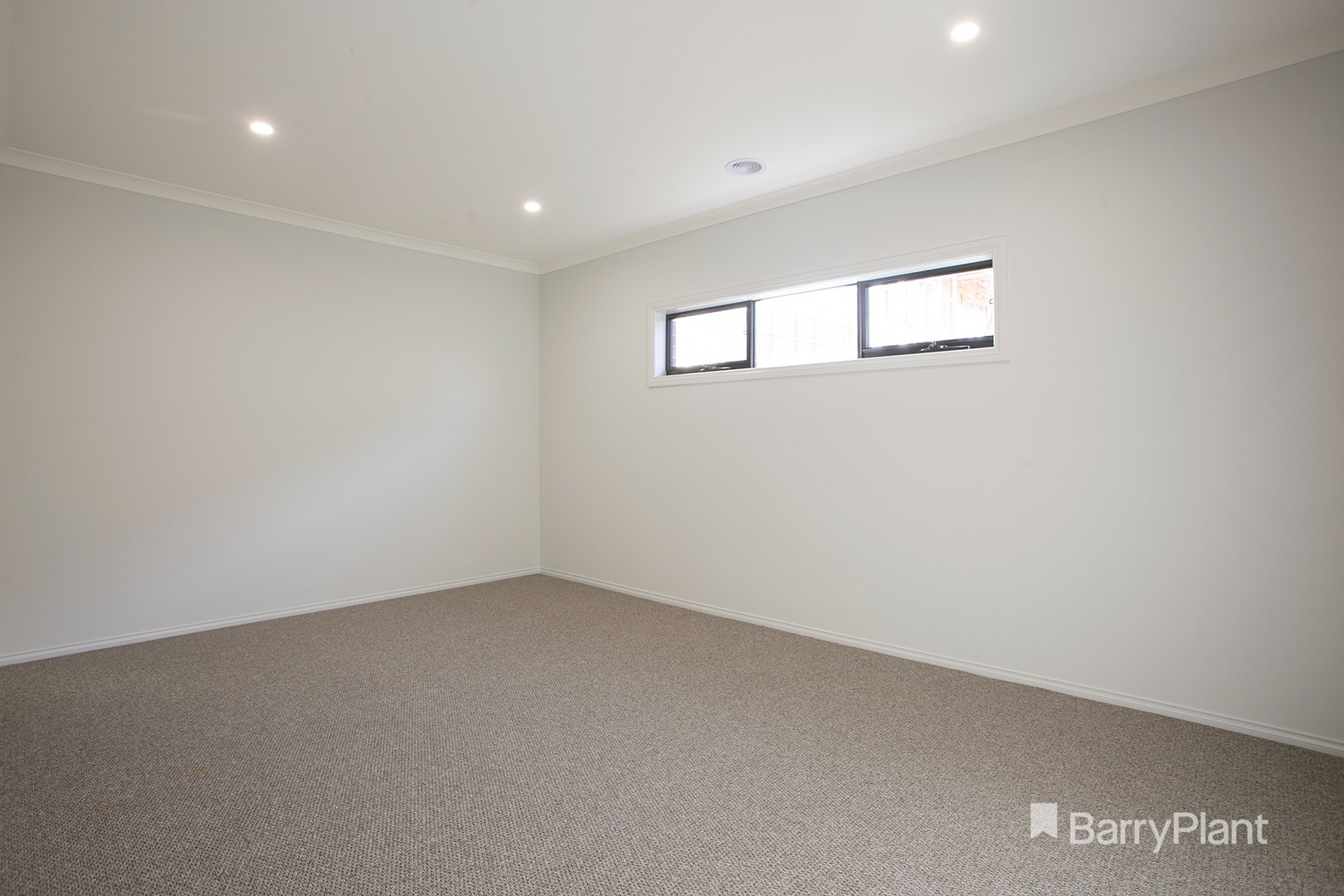 21 Kurrajong Road, Warragul, VIC 3820, Warragul - Thumbnail 6