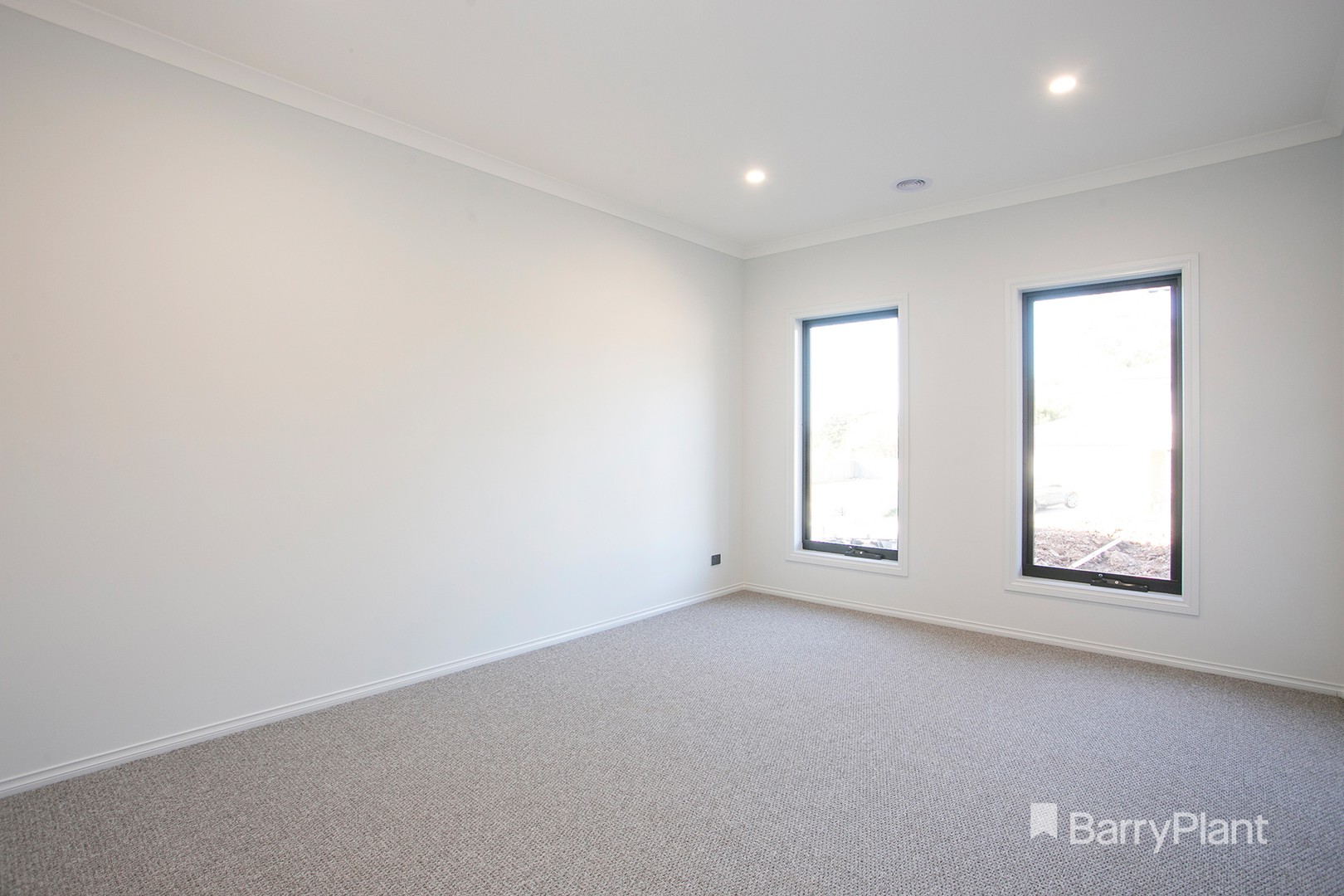 21 Kurrajong Road, Warragul, VIC 3820, Warragul - Thumbnail 7