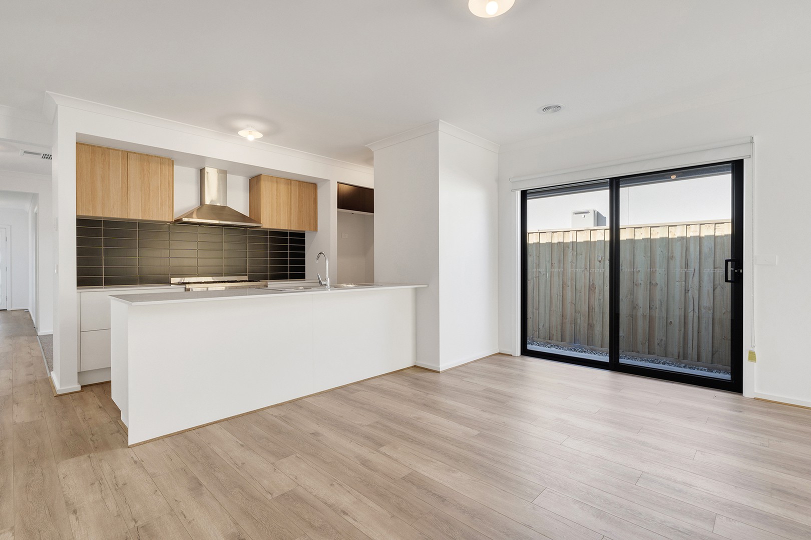 21 Lennox Street, Donnybrook, VIC 3064 - Thumbnail 1 - 01/09/2026