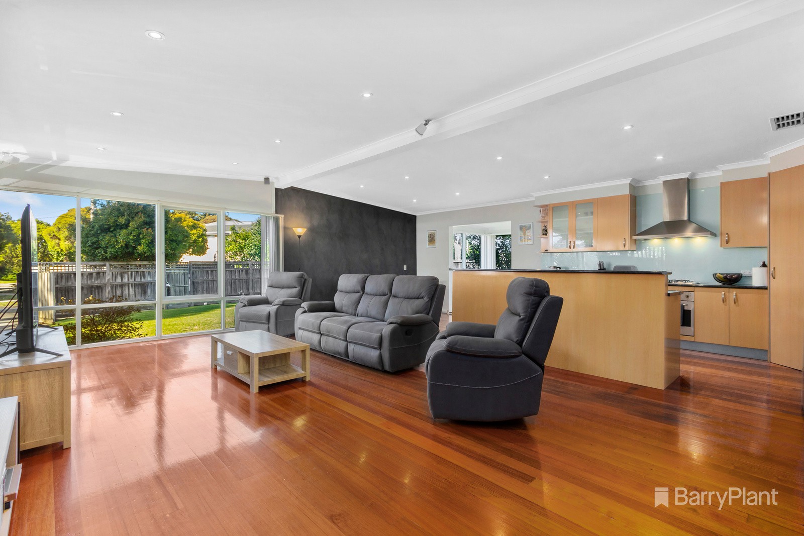 21 Lightwood Drive, Ferntree Gully, VIC 3156, Ferntree Gully - Thumbnail 4