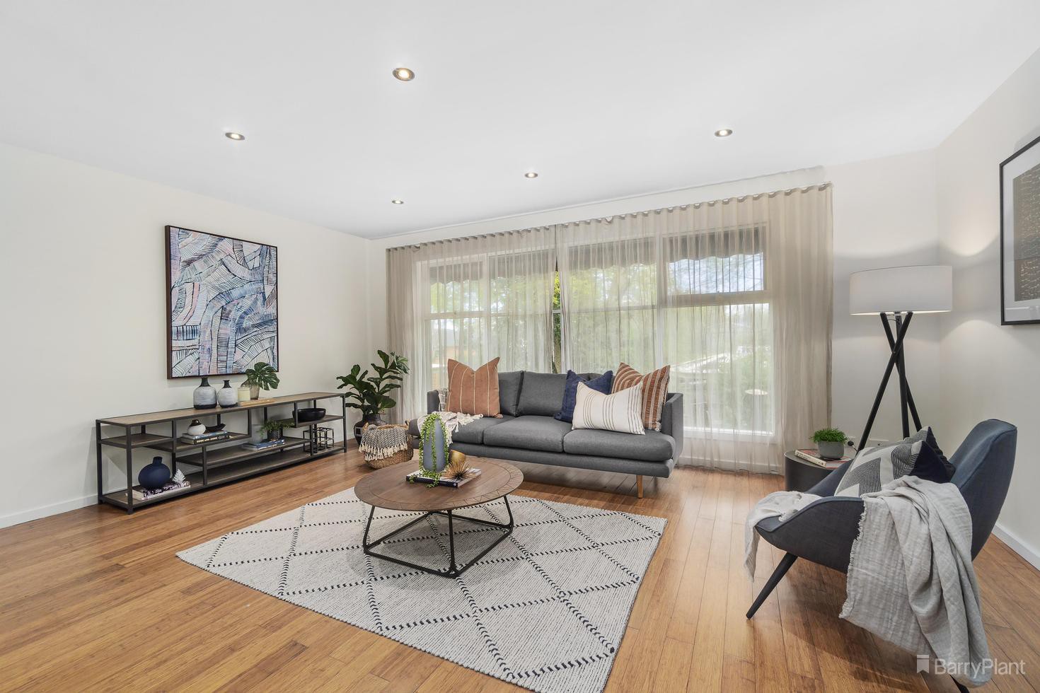 21 Lincoln Drive, Bulleen, VIC 3105, Bulleen - Thumbnail 2