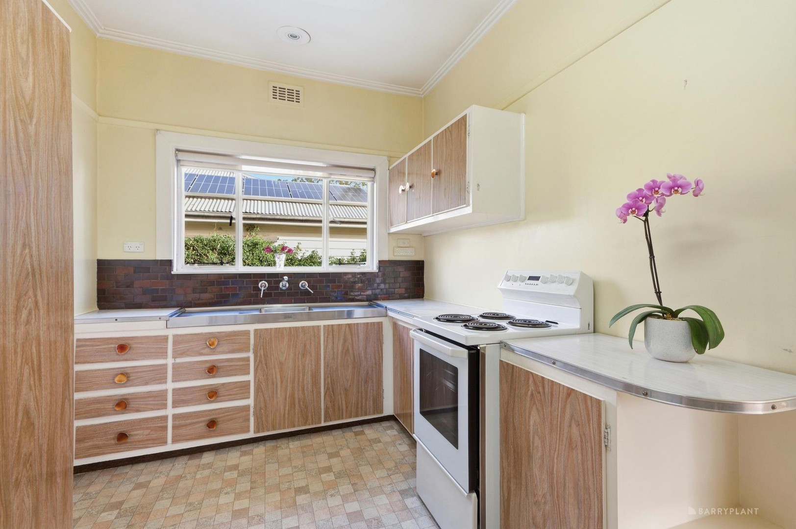 21 Linda Avenue, Box Hill North, VIC 3129, Box Hill North - Thumbnail 5