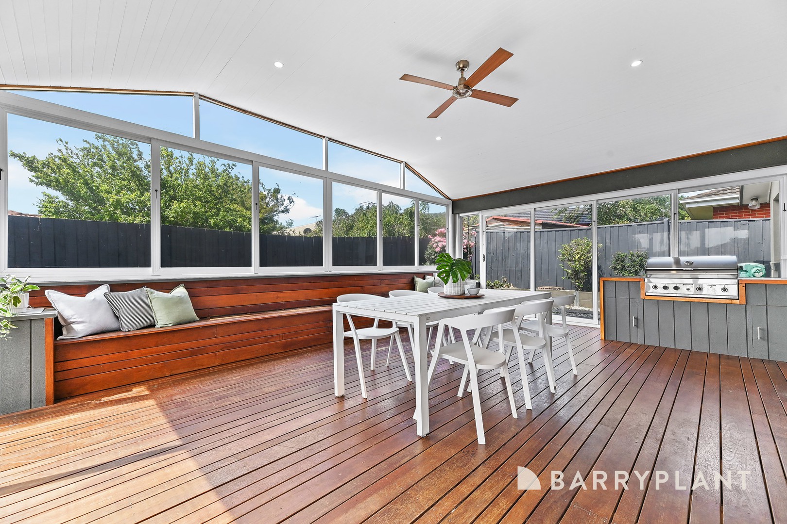 21 Lydia Mary Drive, Berwick, VIC 3806, Berwick - Thumbnail 4