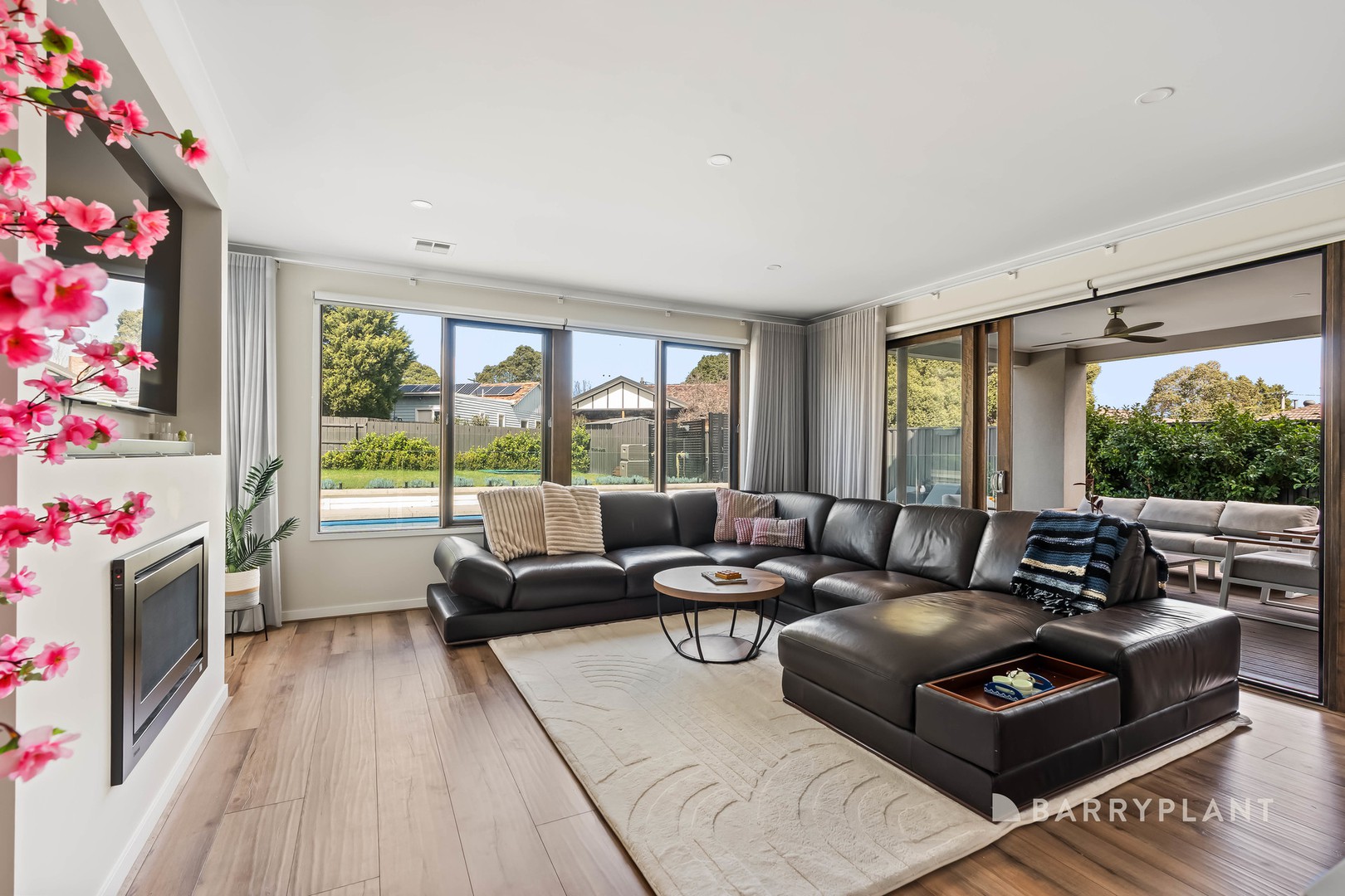 21 Maclagan Crescent, Reservoir, VIC 3073 - Thumbnail 2 - 08/10/2026