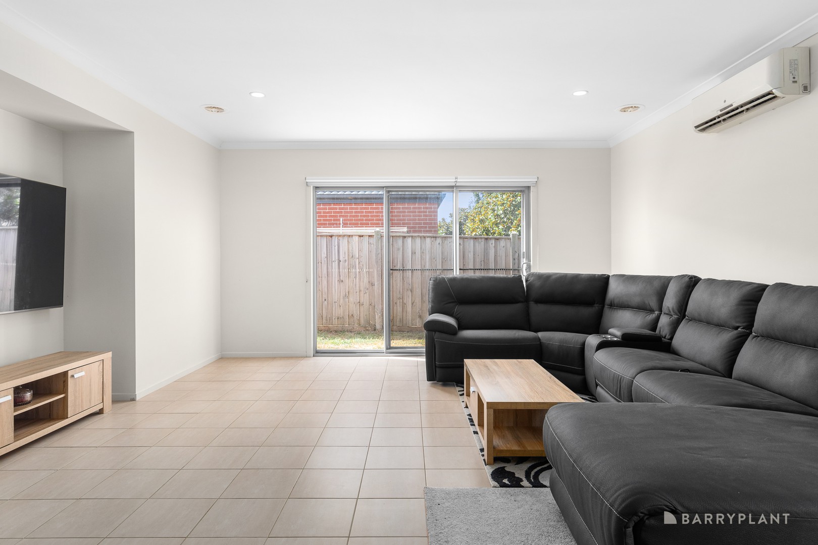 21 Maddock Street, Point Cook, VIC 3030, Point Cook - Thumbnail 6