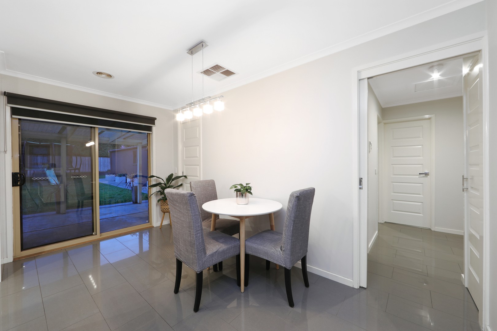 21 Magdalena Place, Rowville, VIC 3178, Rowville - Thumbnail 4