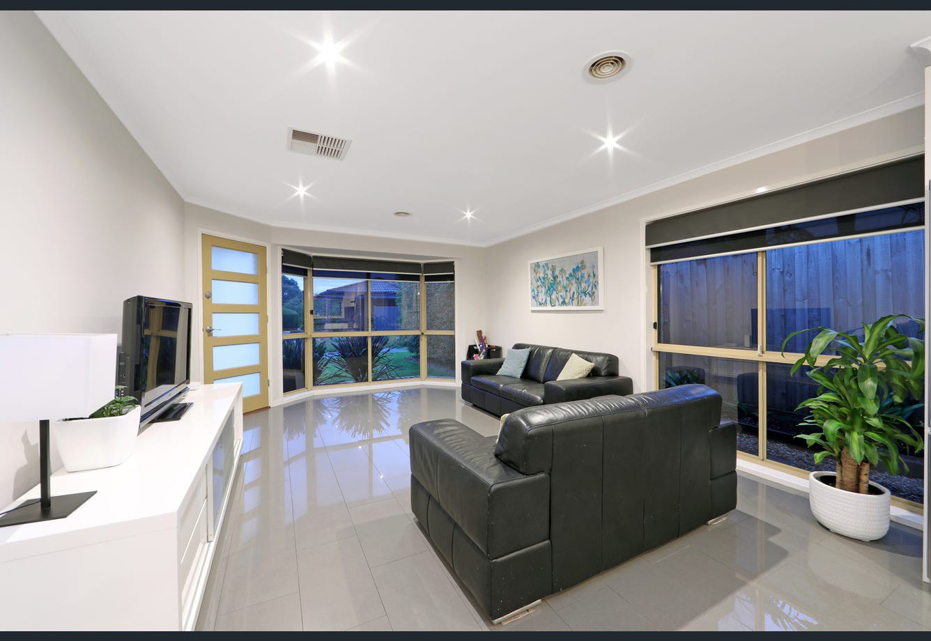 21 Magdalena  Place, Rowville, VIC 3178, Rowville - Thumbnail 4