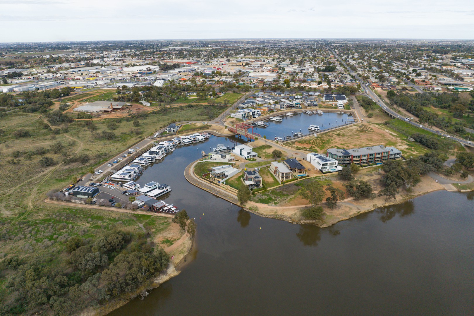 21 Marina Walk, Mildura, VIC 3500 - Thumbnail 1 - 20/10/2025