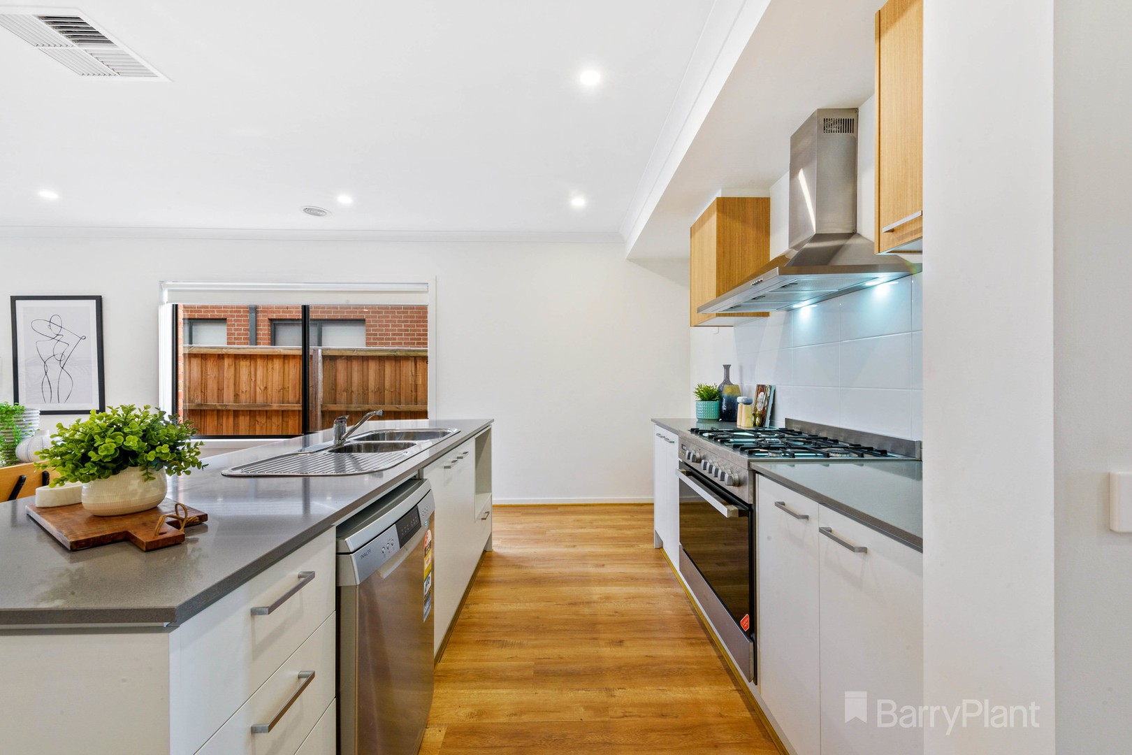 21 Masters Crescent, Mambourin, VIC 3024, Mambourin - Thumbnail 5