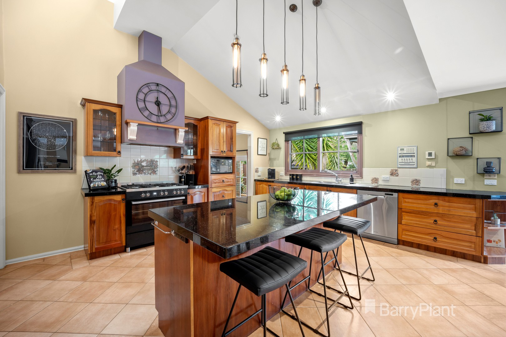 21 Maygrand CloseKilsyth South, VIC 3137, Kilsyth South - Thumbnail 3