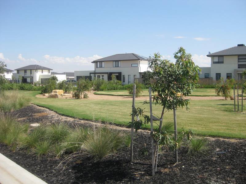 21 Mimosa WayBurnside Heights, VIC 3023  - Leased, Burnside Heights - Thumbnail 2