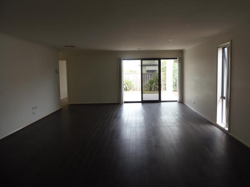 21 Mimosa WayBurnside Heights, VIC 3023  - Leased, Burnside Heights - Thumbnail 3