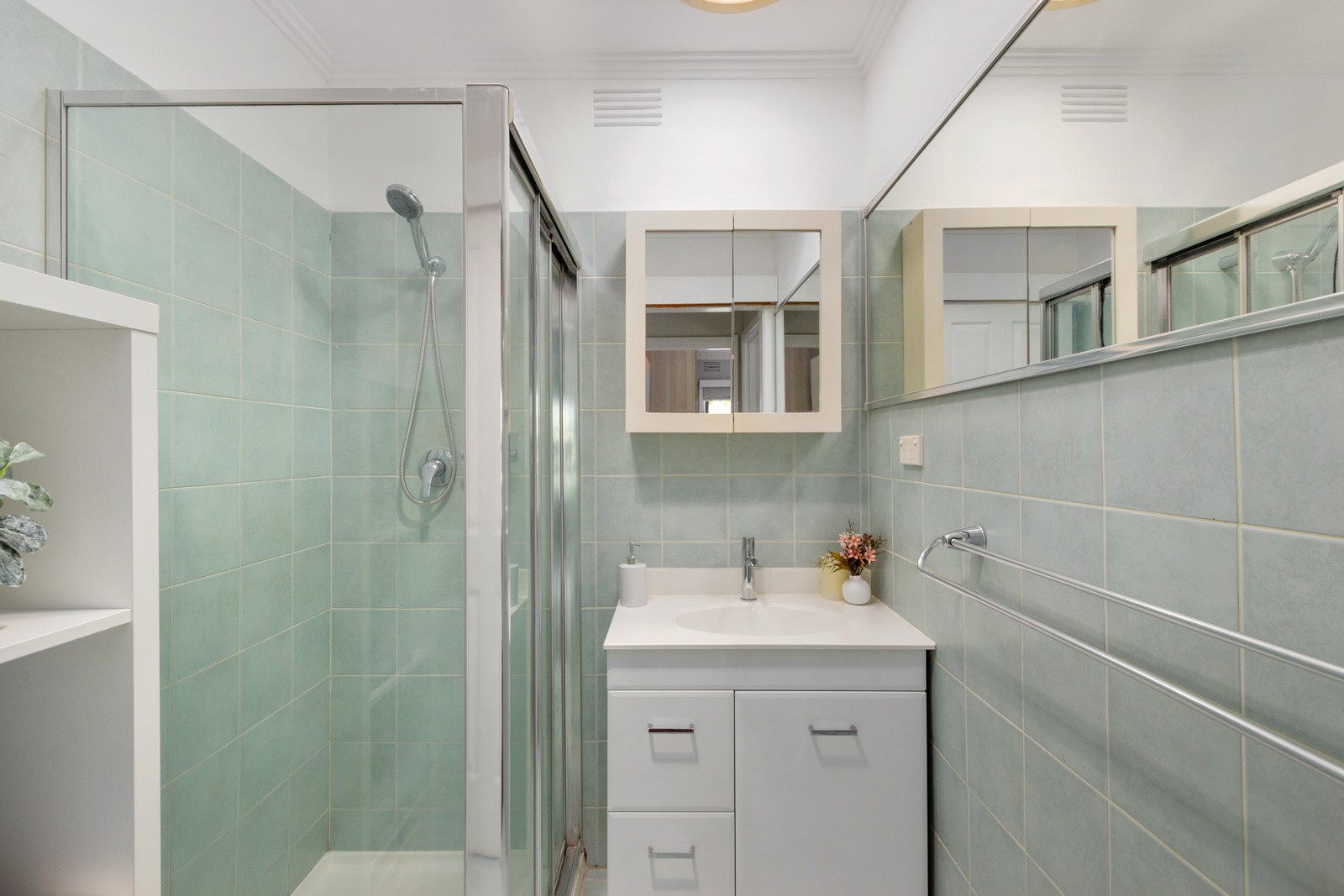 21 Mitchell Avenue, Boronia, VIC 3155, Boronia - Thumbnail 7