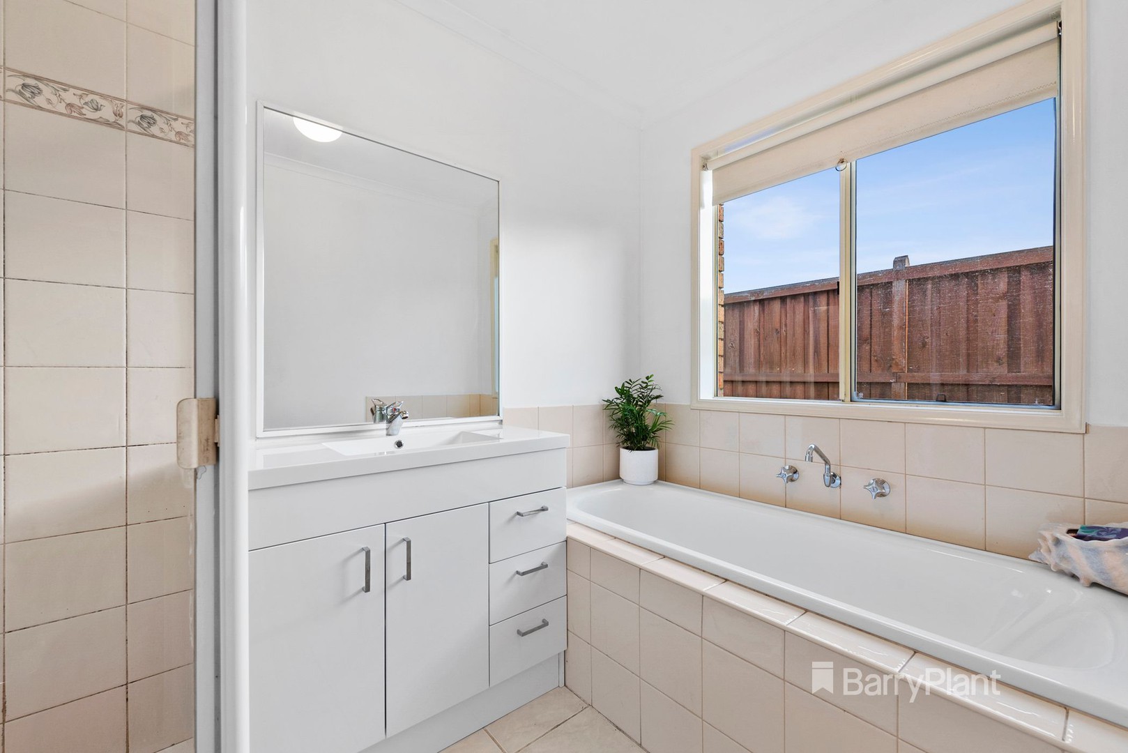 21 Mondana Way, Mount Martha, VIC 3934, Mount Martha - Thumbnail 8