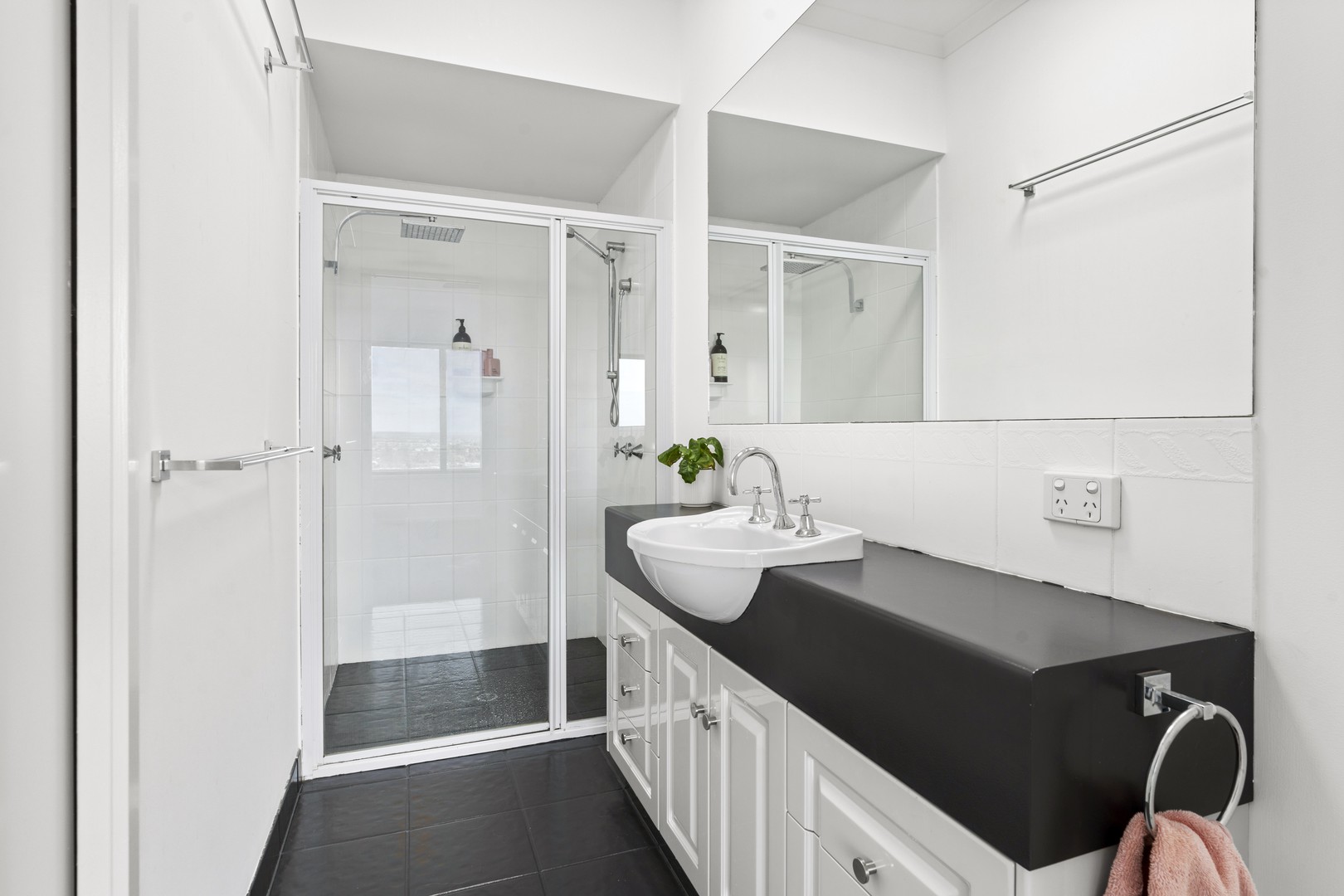 21 Montrose Place, Highton, VIC 3216, Highton - Thumbnail 7