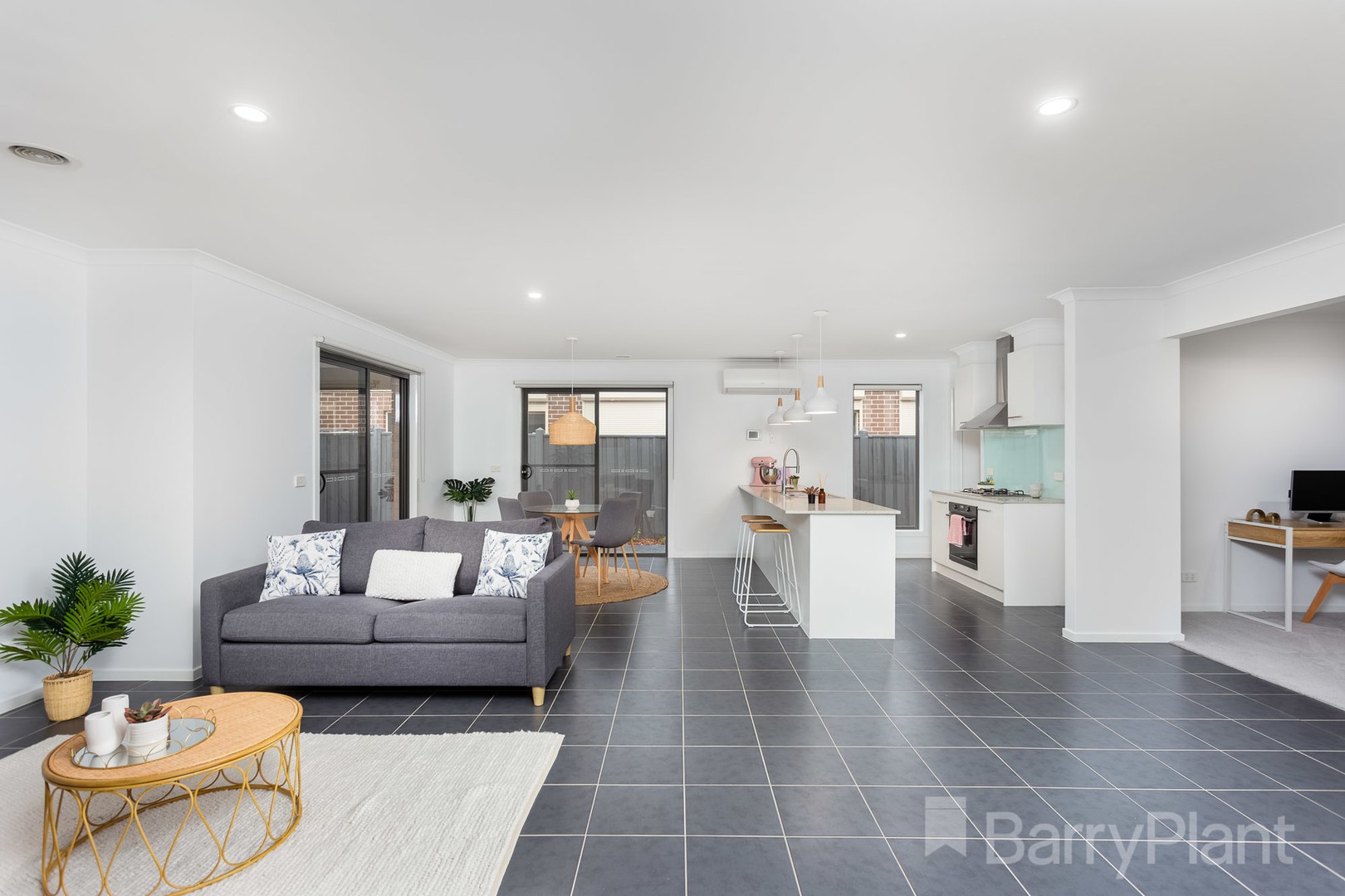 21 Moorhen Boulevard, Williams Landing, VIC 3027, Williams Landing - Thumbnail 5