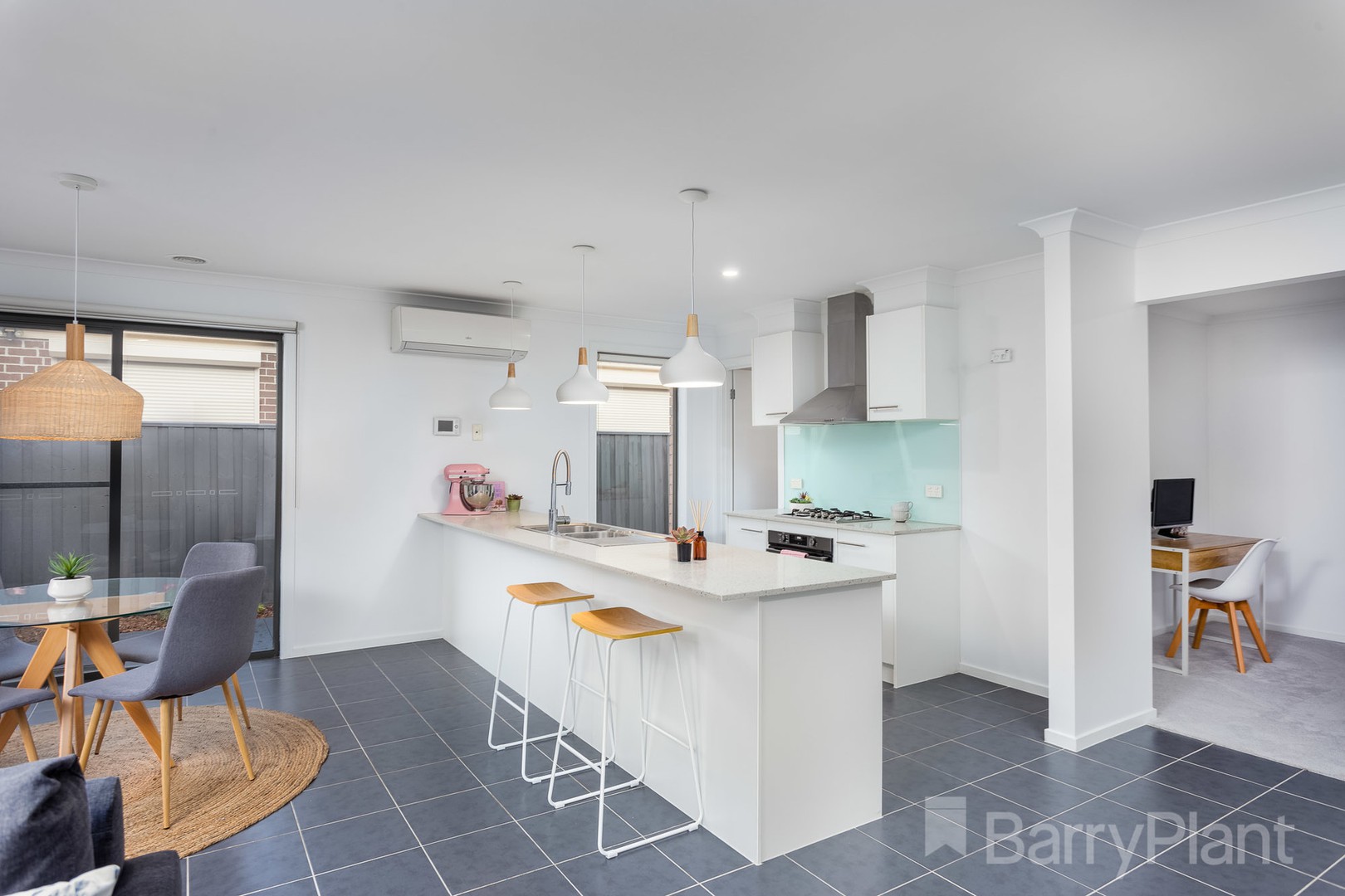 21 Moorhen Boulevard, Williams Landing, VIC 3027, Williams Landing - Thumbnail 6