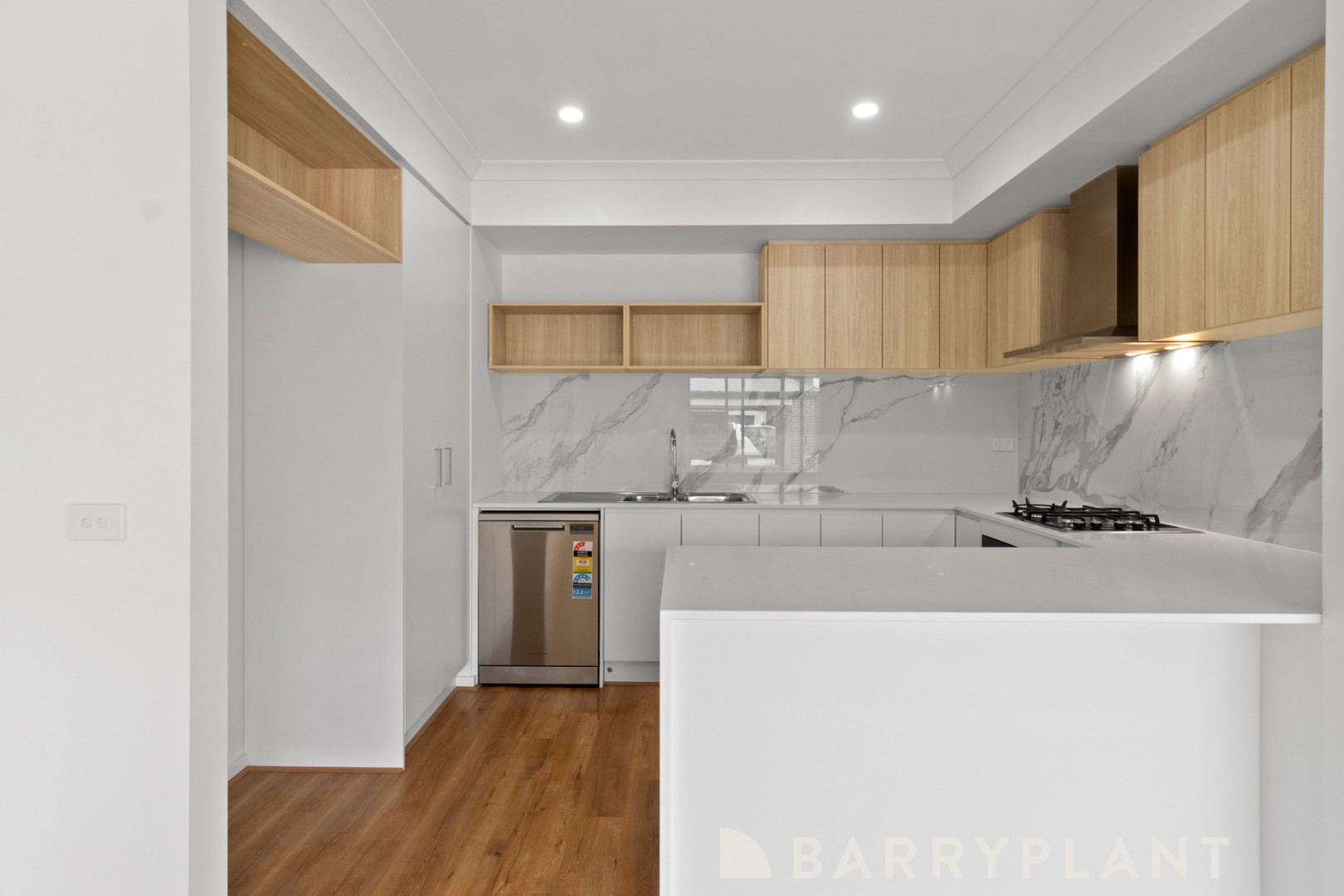 21 Mortdale Lane, Clyde North, VIC 3978, Clyde North - Thumbnail 4