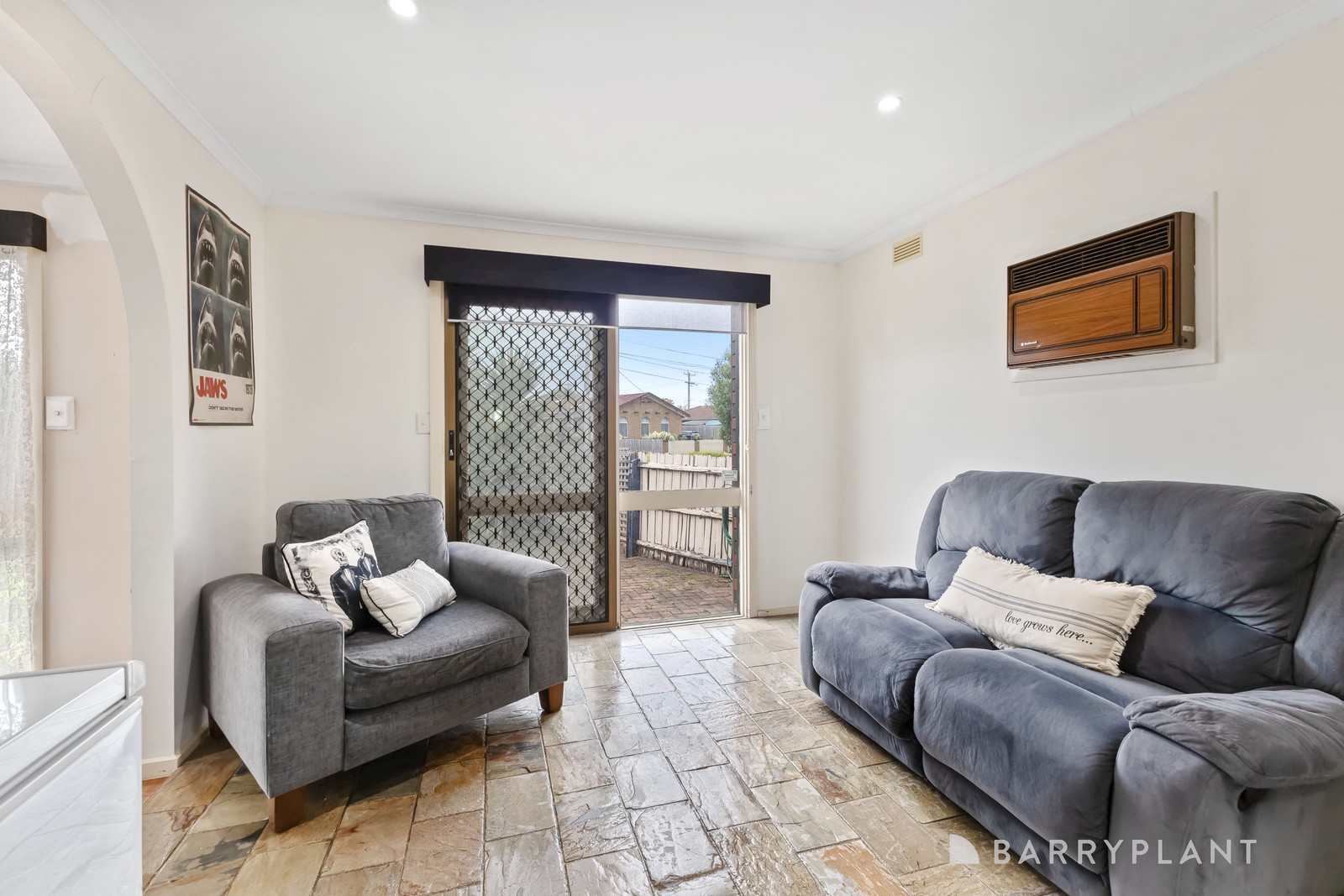 21 Neerim Street, Melton South, VIC 3338, Melton South - Thumbnail 3