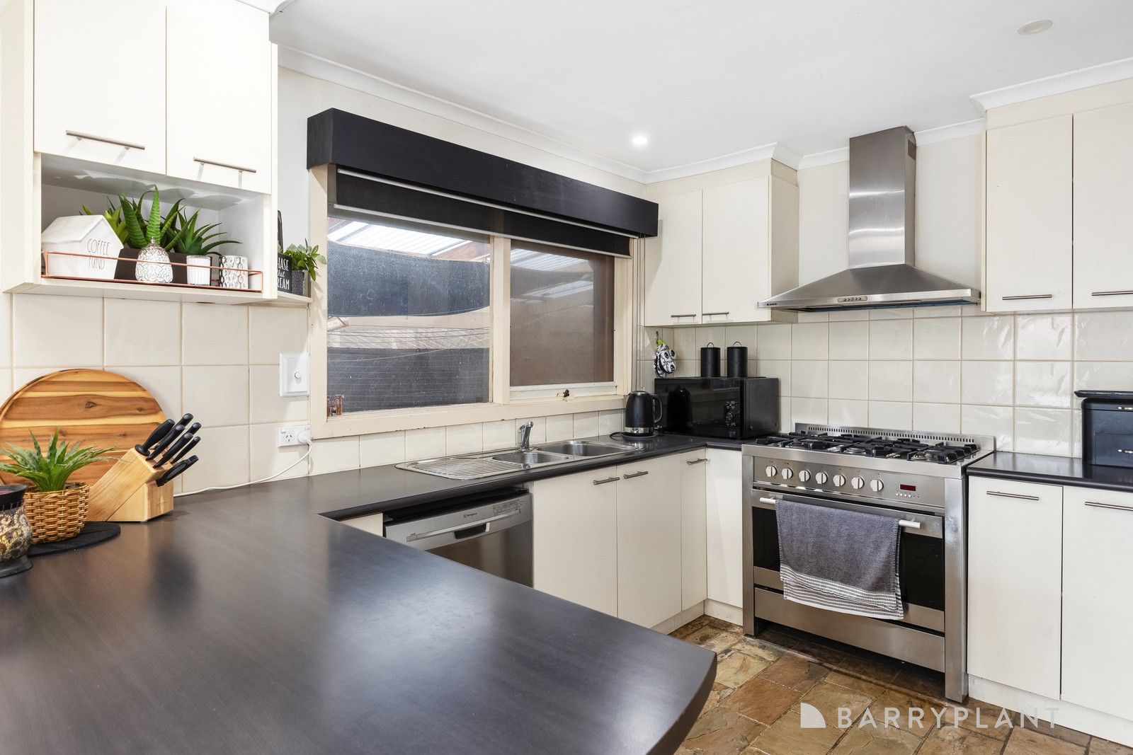 21 Neerim Street, Melton South, VIC 3338, Melton South - Thumbnail 4