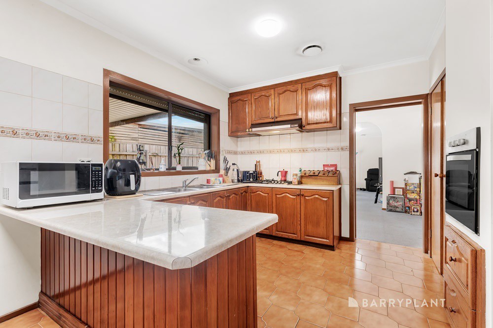 21 Norwood Road, Mill Park, VIC 3082, Mill Park - Thumbnail 5