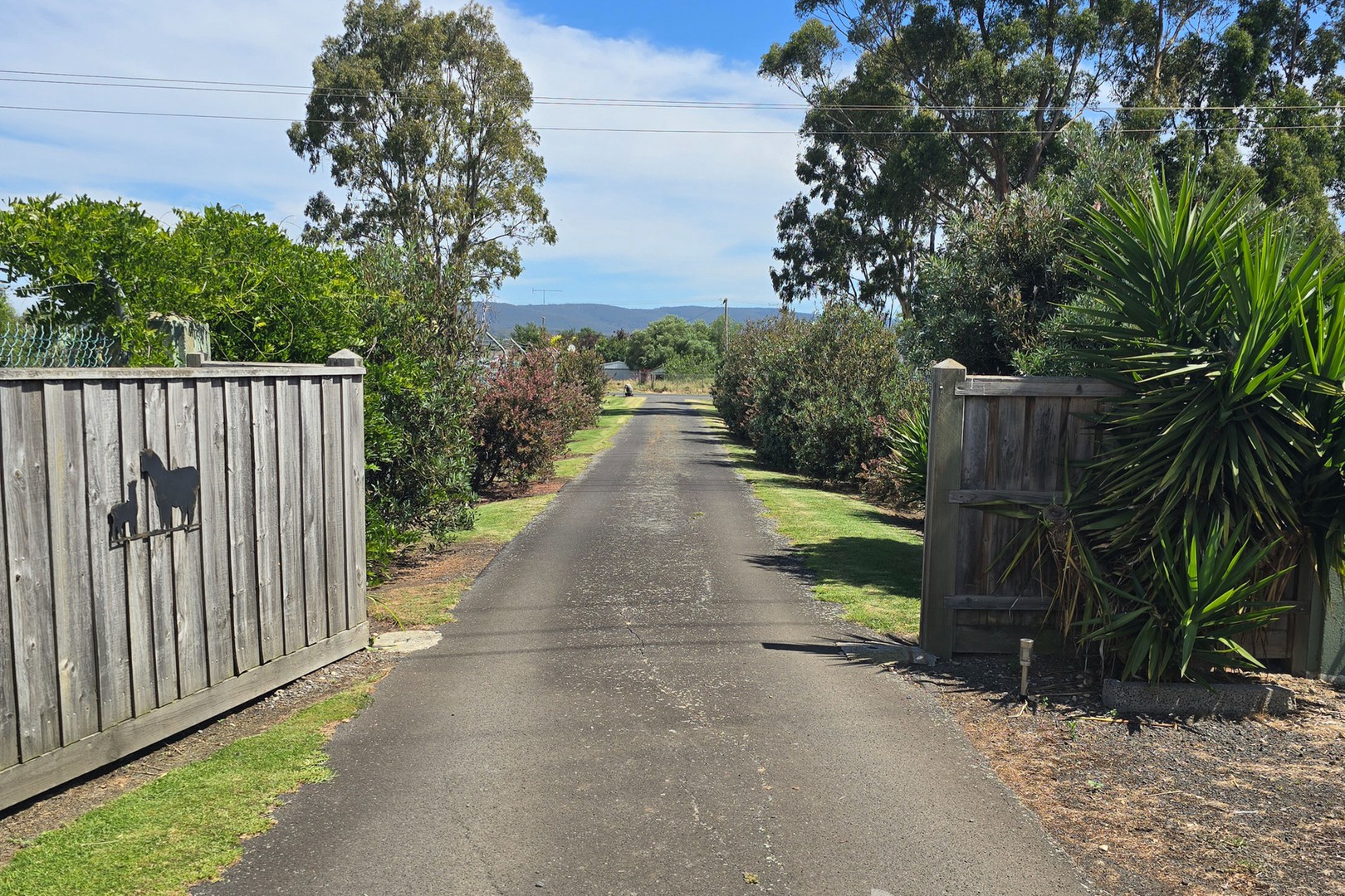 21 Old Sale Road, Moe, VIC 3825, Moe - Image 1