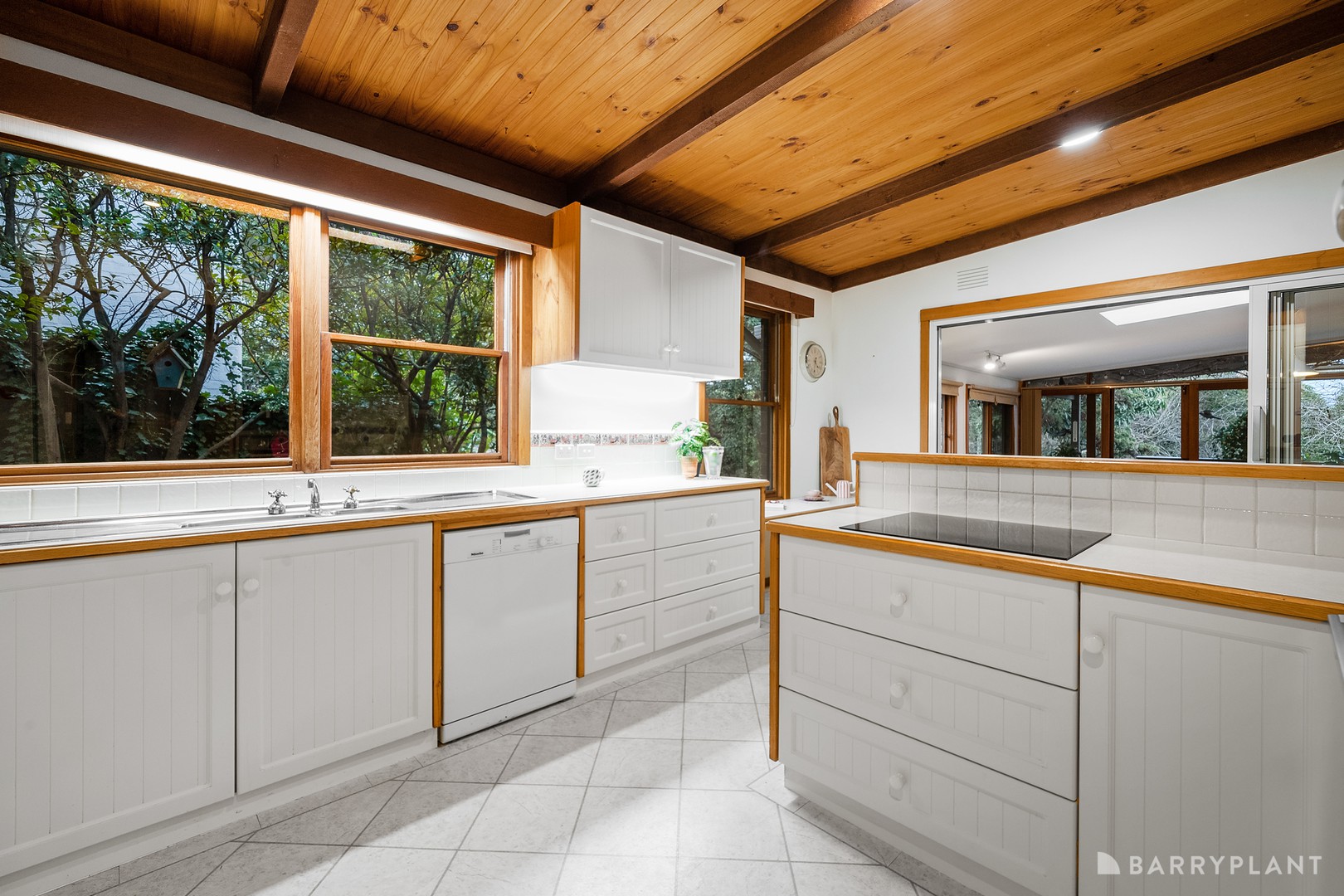 21 Orchard Grove, Heathmont, VIC 3135, Heathmont - Thumbnail 2