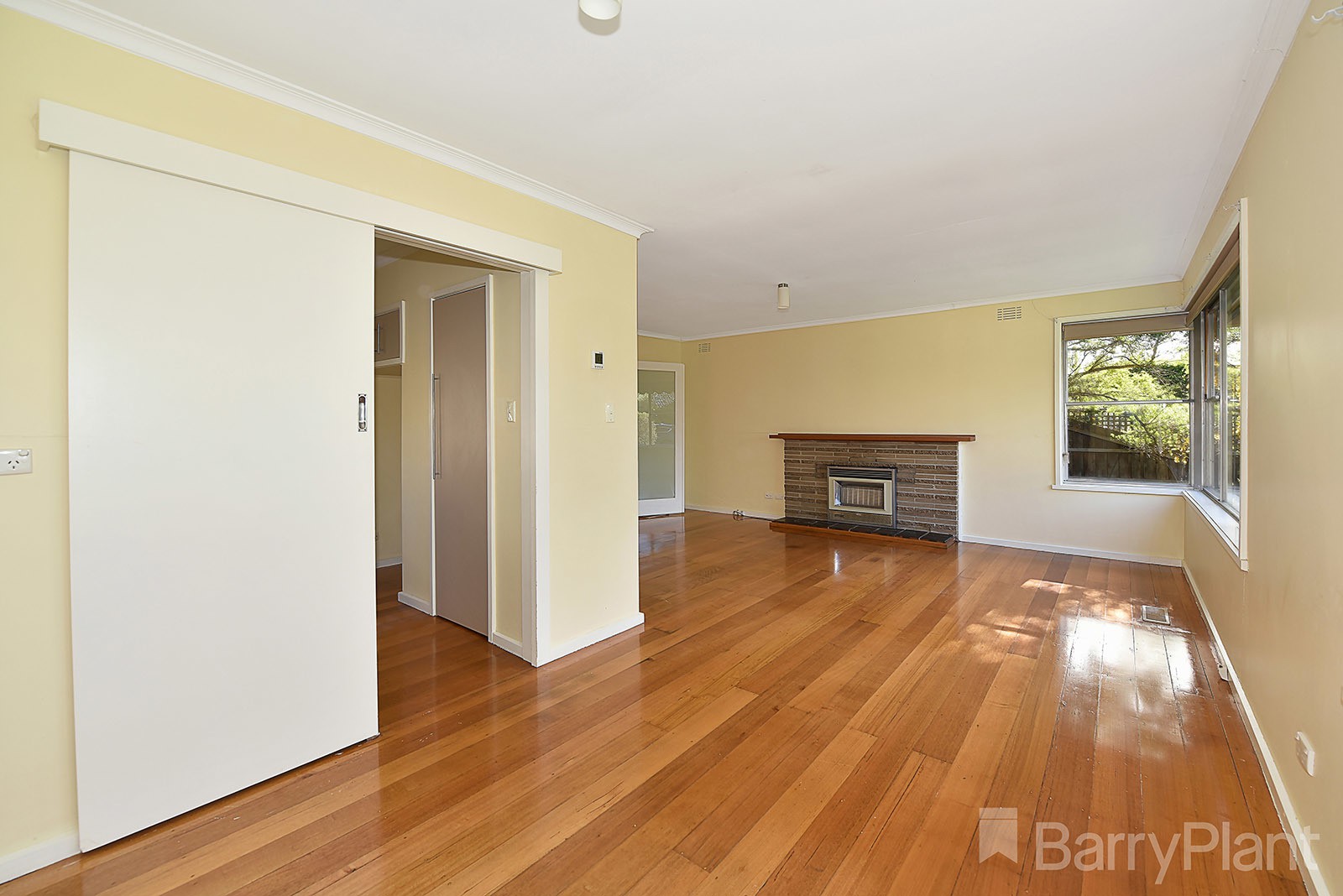 21 Pamela StreetMount Waverley, VIC 3149, Mount Waverley - Thumbnail 3