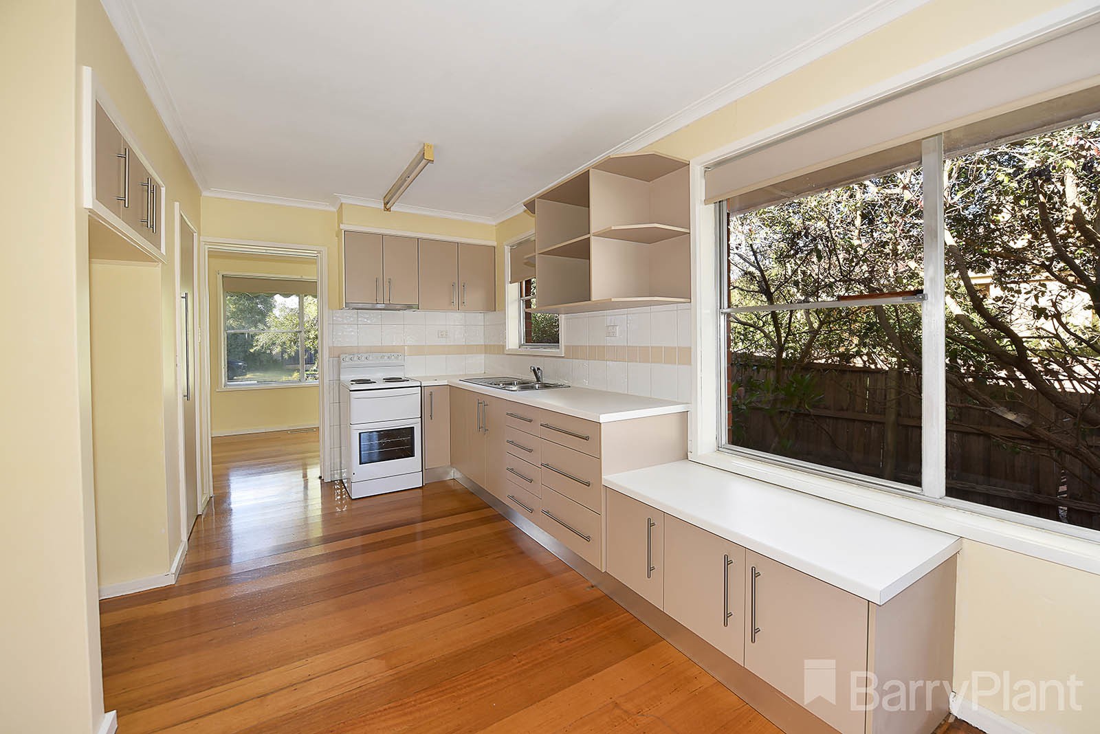 21 Pamela StreetMount Waverley, VIC 3149, Mount Waverley - Thumbnail 4