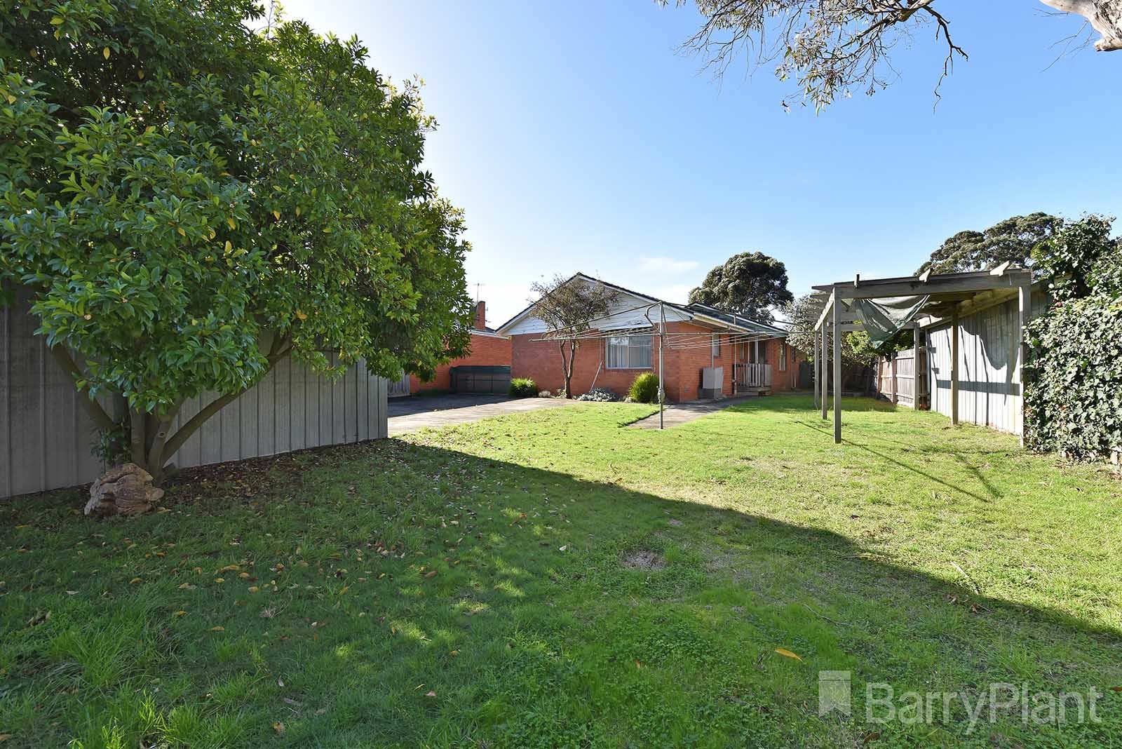 21 Pamela StreetMount Waverley, VIC 3149, Mount Waverley - Thumbnail 7
