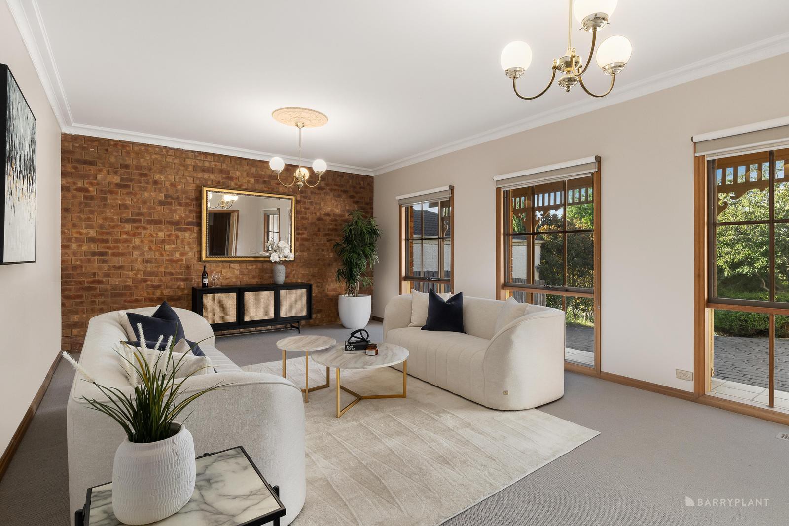 21 Parkville Place, Donvale, VIC 3111 - Thumbnail 2 - 26/02/2024