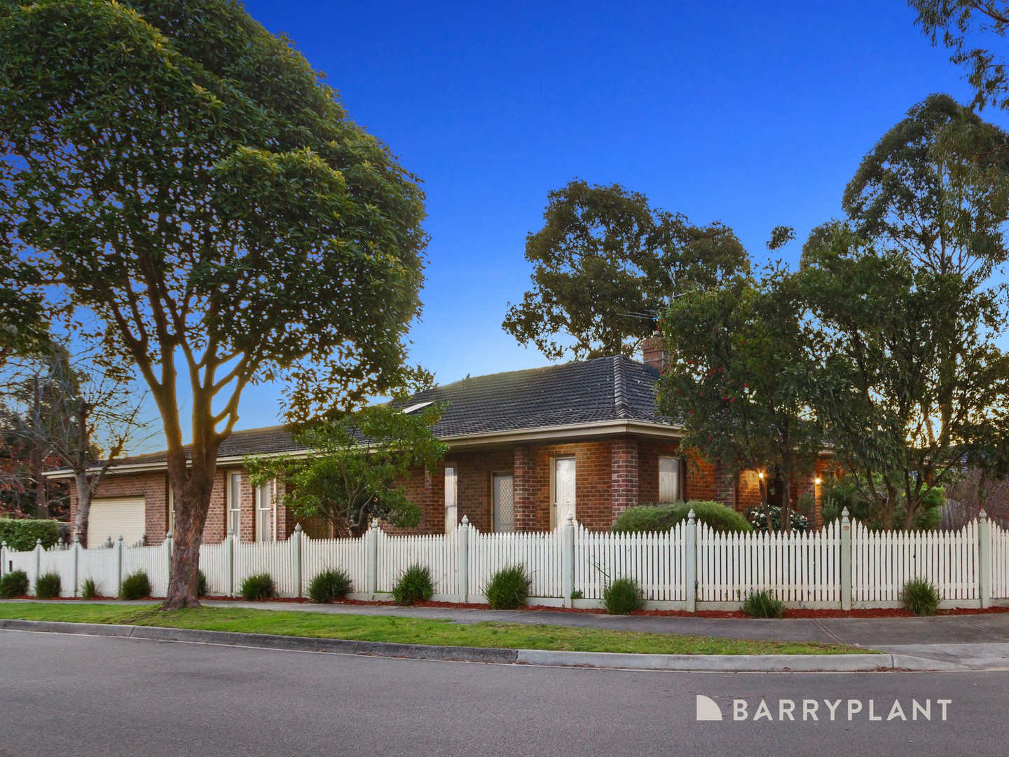 21 Piccadilly Avenue, Wantirna South, VIC 3152