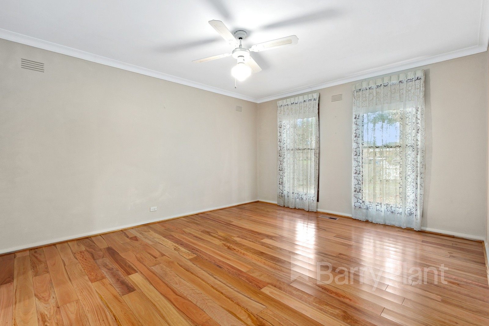 21 Piccadilly Avenue, Wantirna South, VIC 3152, Wantirna South - Thumbnail 4