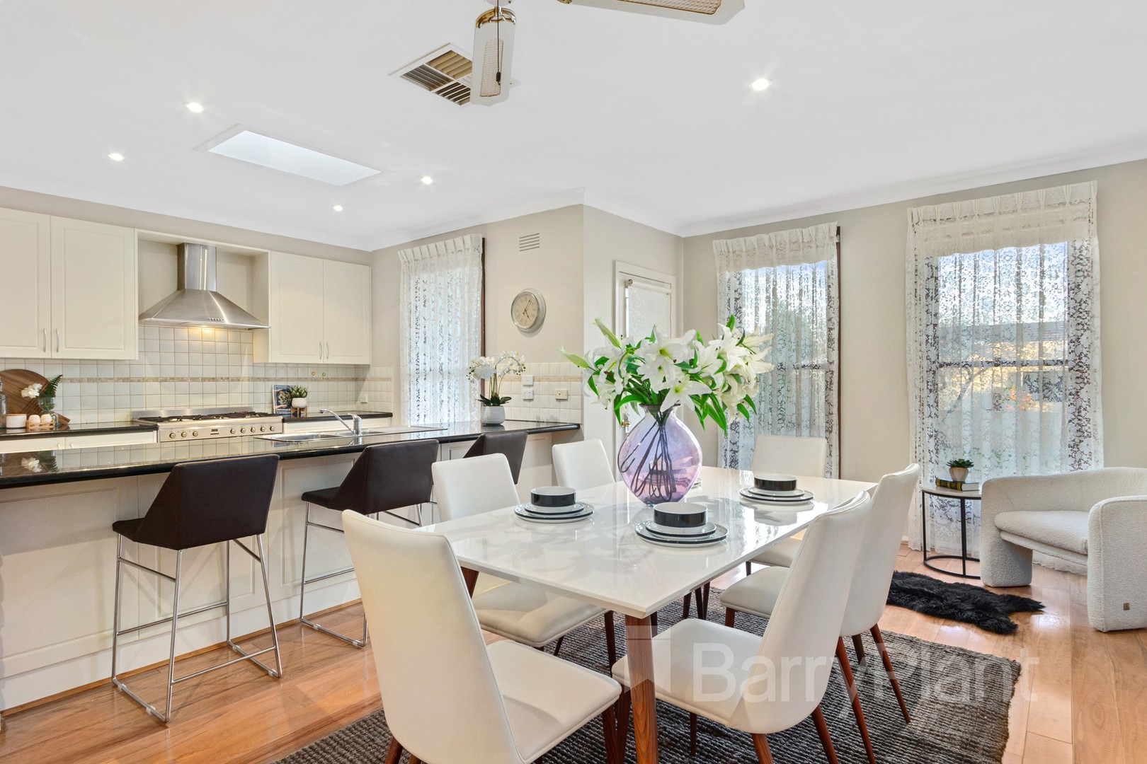 21 Piccadilly Avenue, Wantirna South, VIC 3152, Wantirna South - Thumbnail 4
