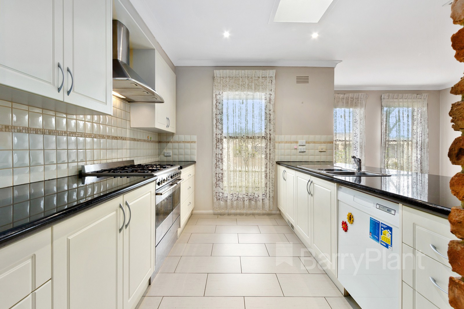 21 Piccadilly Avenue, Wantirna South, VIC 3152, Wantirna South - Thumbnail 6