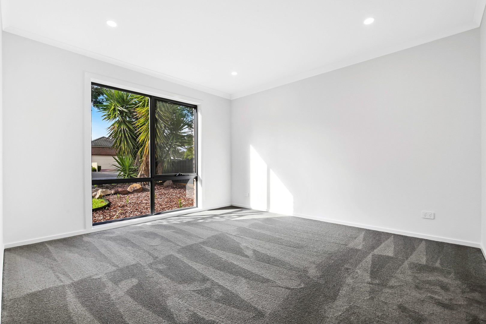 21 Pollock Drive, Mill Park, VIC 3082, Mill Park - Thumbnail 5