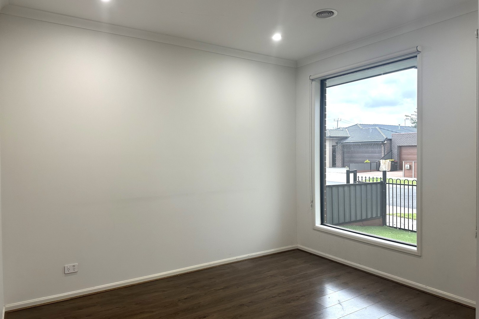21 Radiance Street, Tarneit, VIC 3029, Tarneit - Thumbnail 3