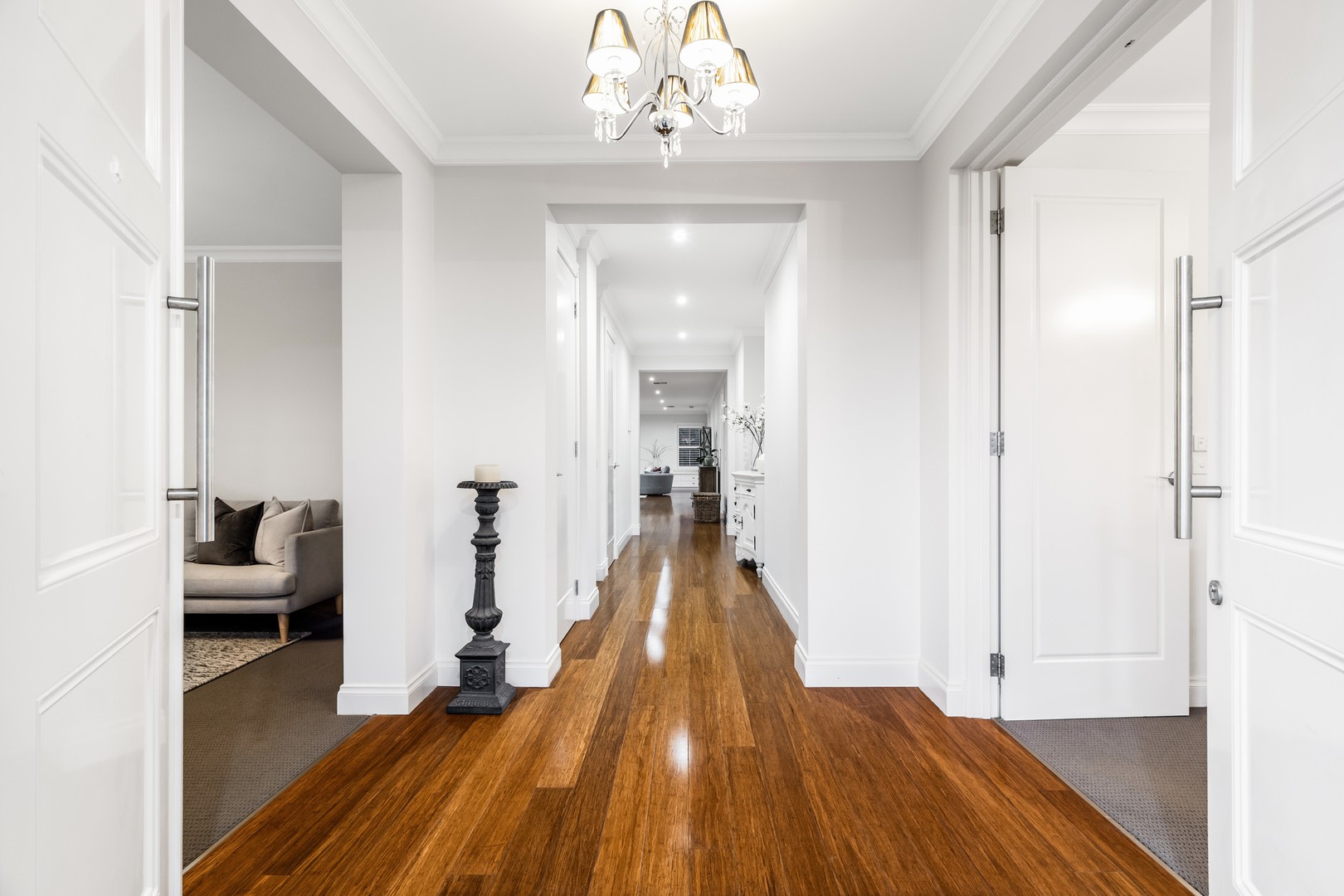 21 Rathgar Road, Lysterfield, VIC 3156 - Thumbnail 2 - 09/08/2024