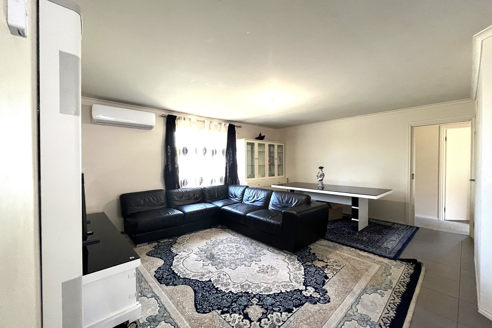 21 Red Gum Circuit, Pakenham, VIC 3810 - Thumbnail 2 - 19/03/2025