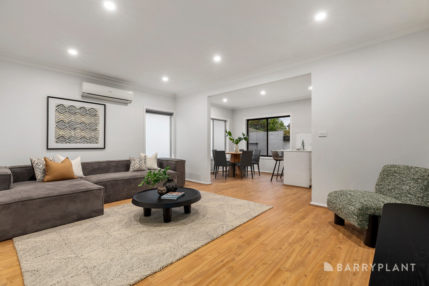 21 Riley Street, Oakleigh South, VIC 3167 - Thumbnail 2 - 19/11/2025