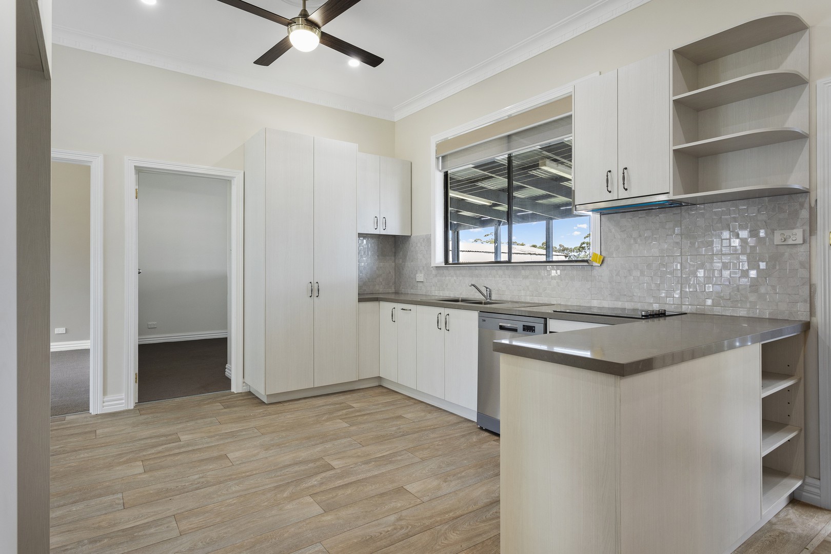 21 Rosebery Street, Lang Lang, VIC 3984 - Thumbnail 1 - 05/03/2026