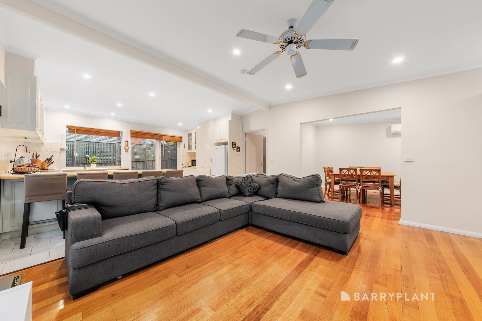 21 Roselyn Crescent, Boronia, VIC 3155, Boronia - Thumbnail 2