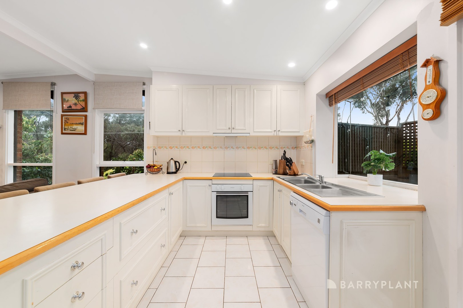 21 Roselyn Crescent, Boronia, VIC 3155, Boronia - Thumbnail 3